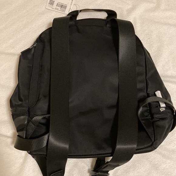 Lululemon City Adventure Backpack Mini 11L Black Graphite Grey - Picture 10 of 11